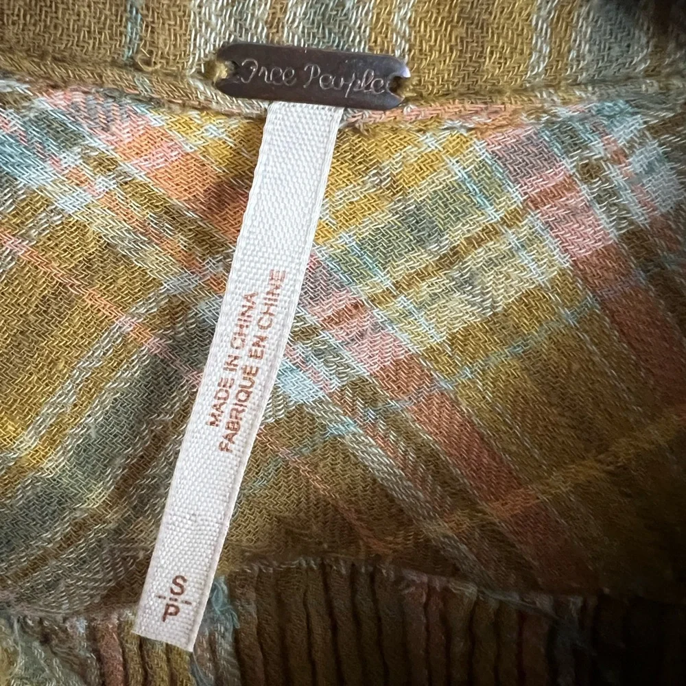 Free People Juniper Ridge Plaid Raw Hem Distressed Boho Grunge Shirt S - Picture 4 of 7